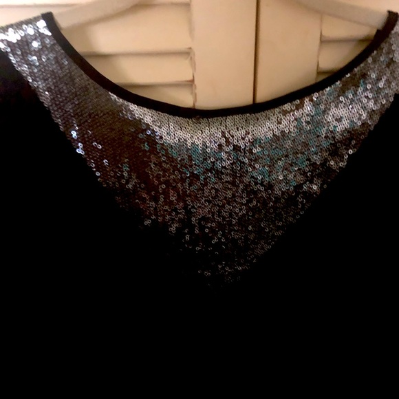 Black  silk tunic top brand new never worn sz med - Picture 4 of 8